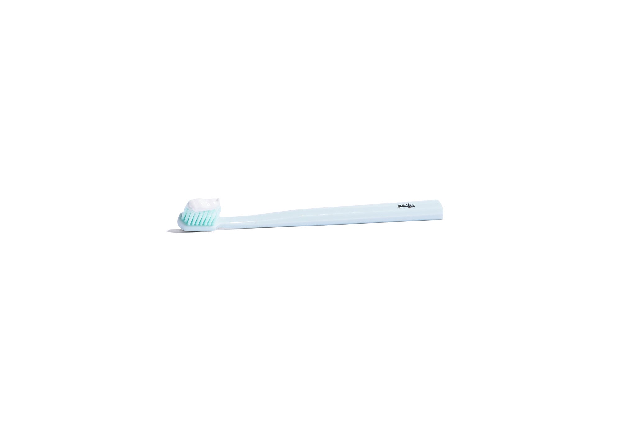 A toothbrush crafted with ultra-soft PBT (Polybutylene Terephthalate) bristles that provide a gentle yet effective clean, while the ergonomic PB (Polybutylene) handle offers a comfortable grip and precise control. Its design allows the bristles to reach and clean hard-to-access areas, making it ideal for those with sensitive gums and enamel.