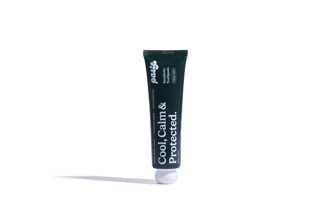 Paste anti-sensitivity toothpaste formulated to reduce tooth sensitivity by building a protective layer over vulnerable areas of enamel. Provides fast relief from discomfort caused by hot and cold sensations while gradually strengthening enamel with continued use, helping teeth become more resilient over time.